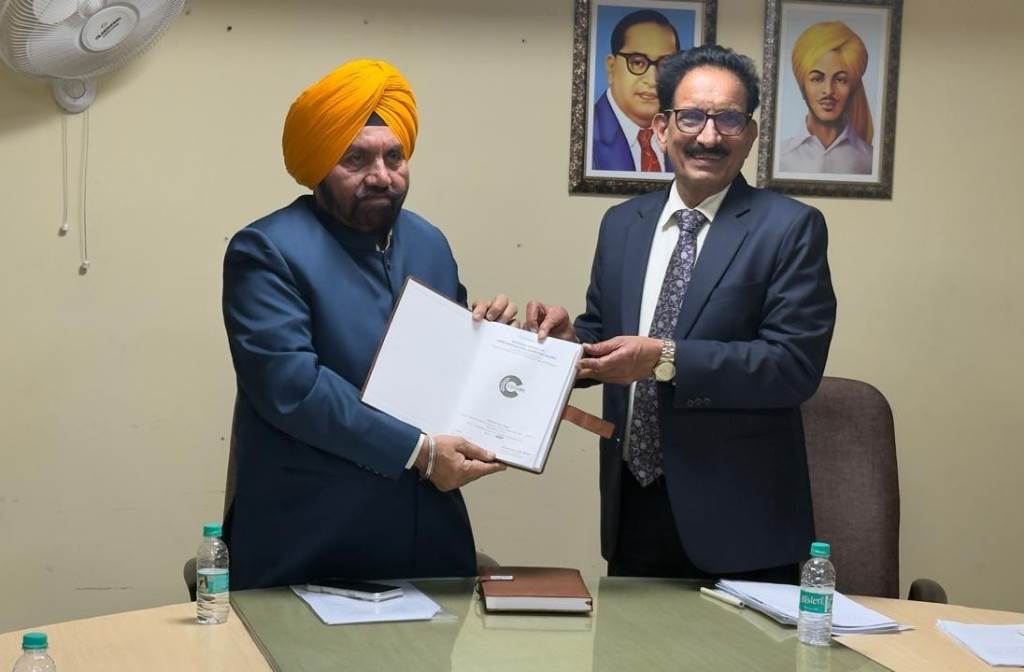 ਹਰਚੰਦ ਸਿੰਘ ਬਰਸਟ ਵੱਲੋਂ ਕੌਸਾਂਬ ਦੀ ਡਾਇਰੀ 2026 ਰਿਲੀਜ਼